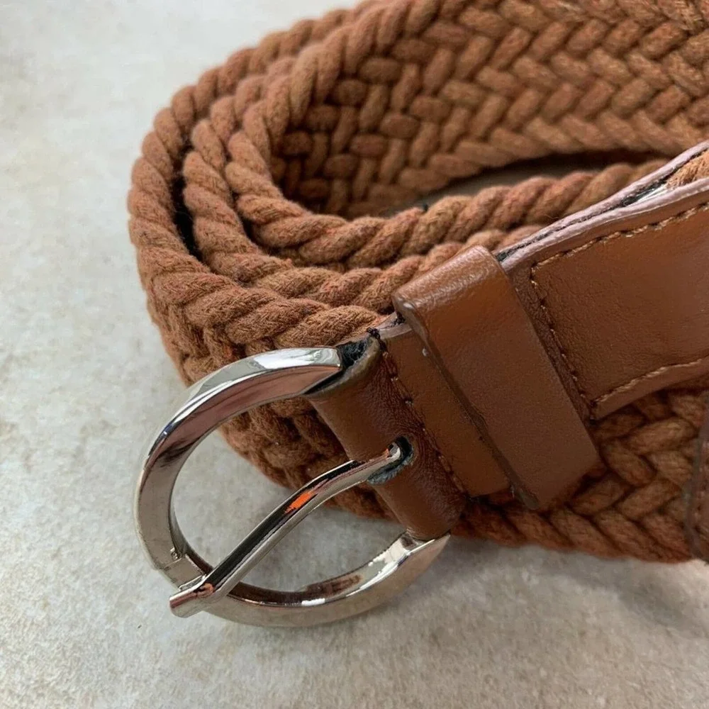 FAUX LEATHER + COTTON CANVAS Belt — Woven Brown - Picture 2 of 8